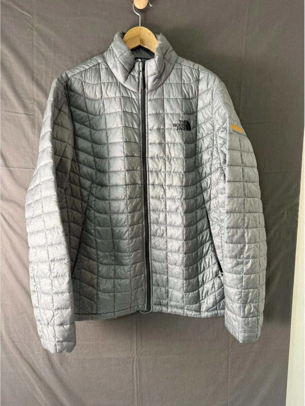The North Face ThermoBall Jacket Men’s Large Gray Silver Quilted Puffer